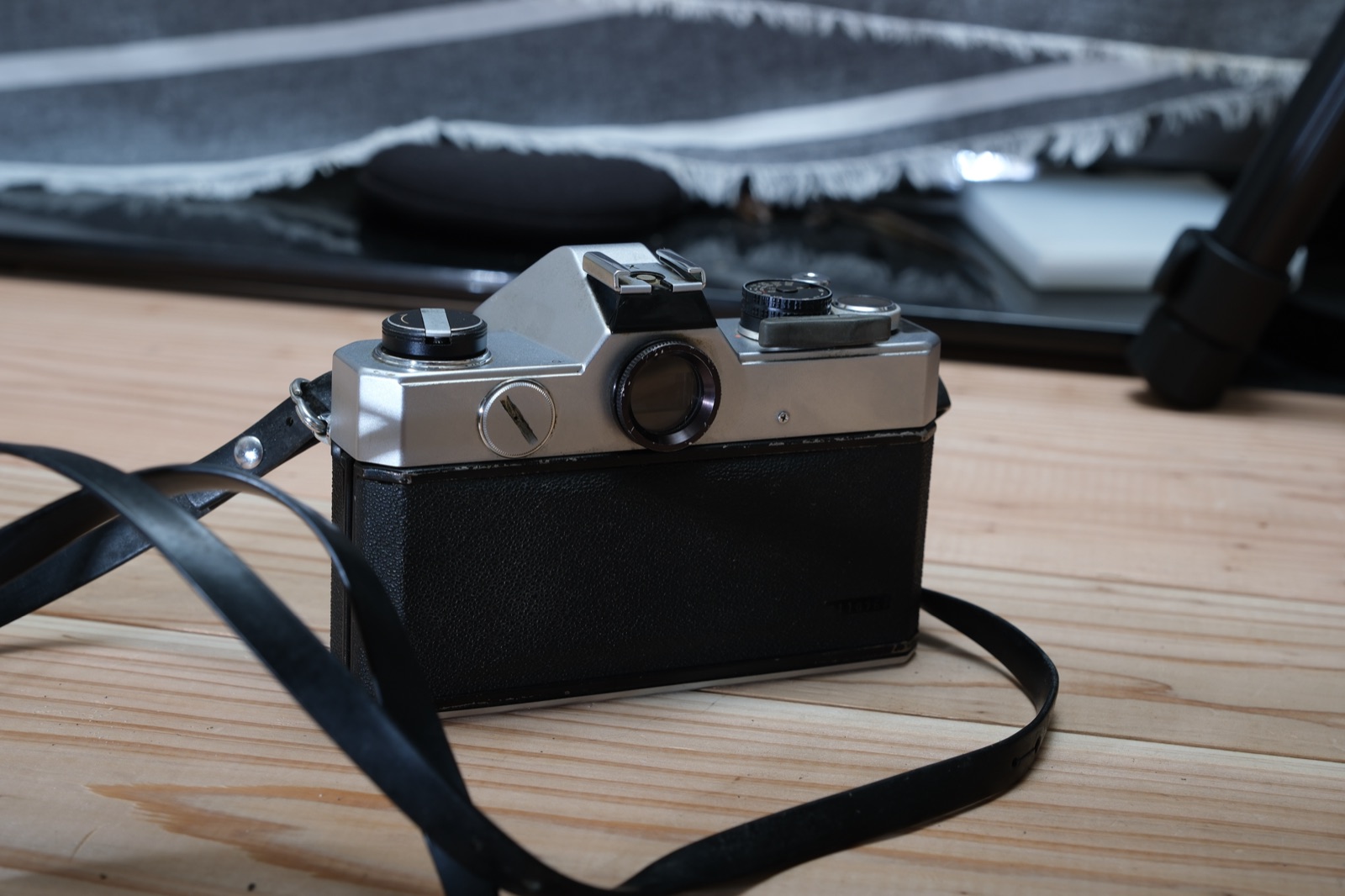 FUJICA ST801 の背面