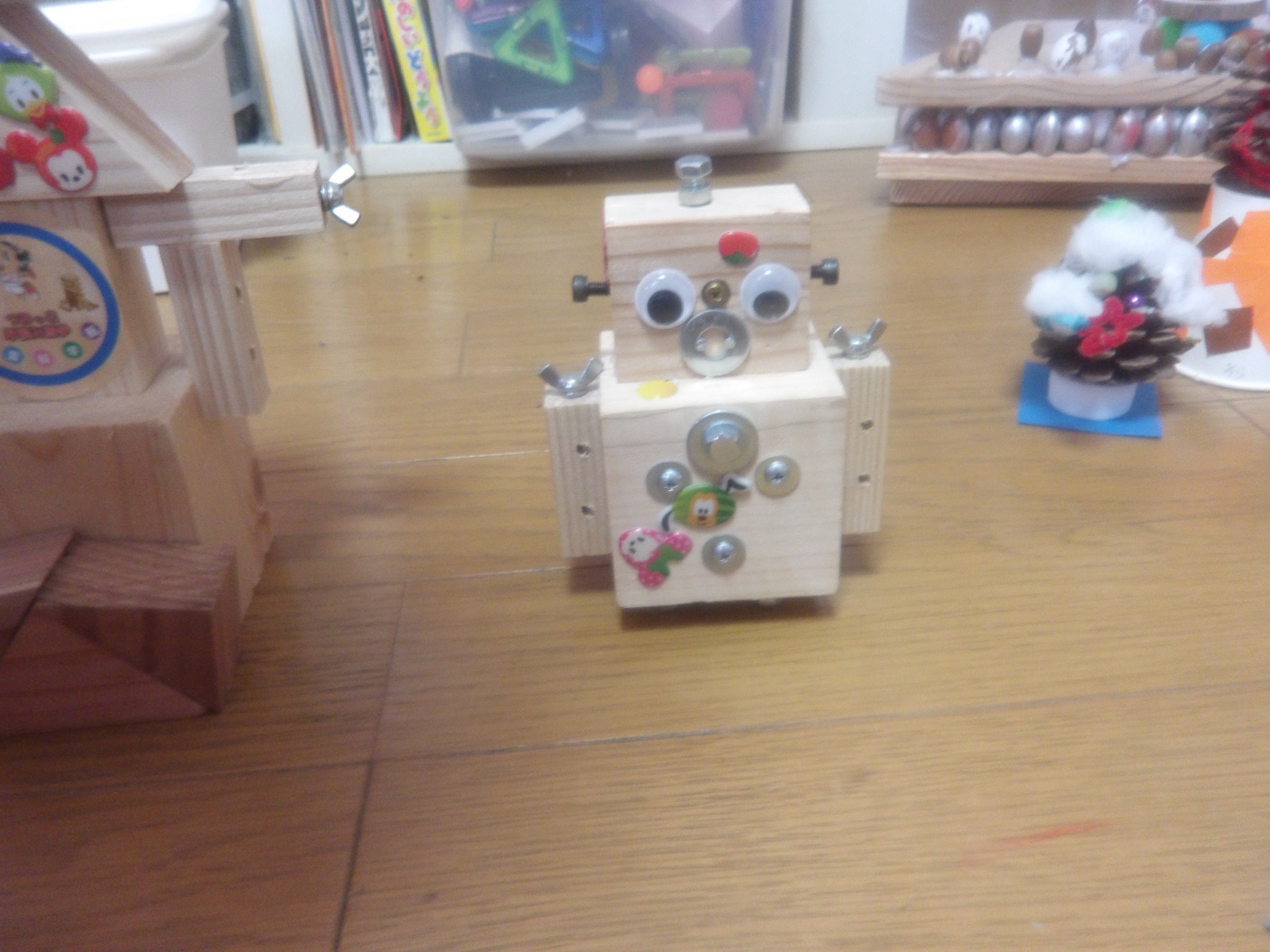 マグネットのおもちゃで作った車